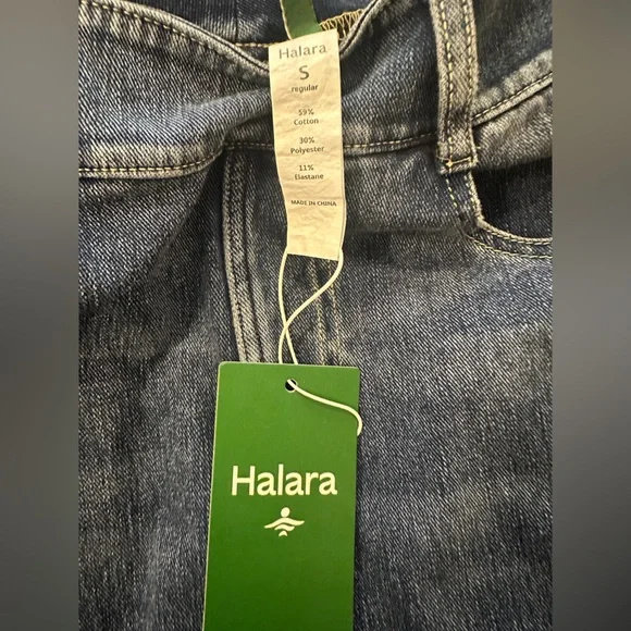 Halara high waisted jean skirt - Picture 5 of 5